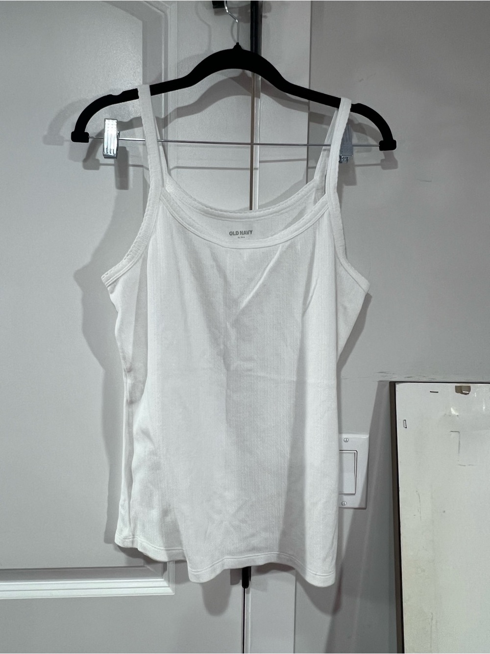 Old Navy White Ribbed Tank Top - Women's Slim Camisole